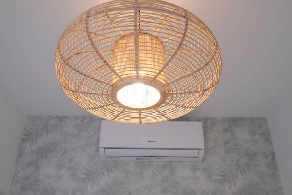 Magnifico Apartamento En Los Remedios Sewilla Zewnętrze zdjęcie